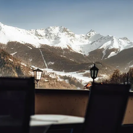 Bergkristall Apartmán *